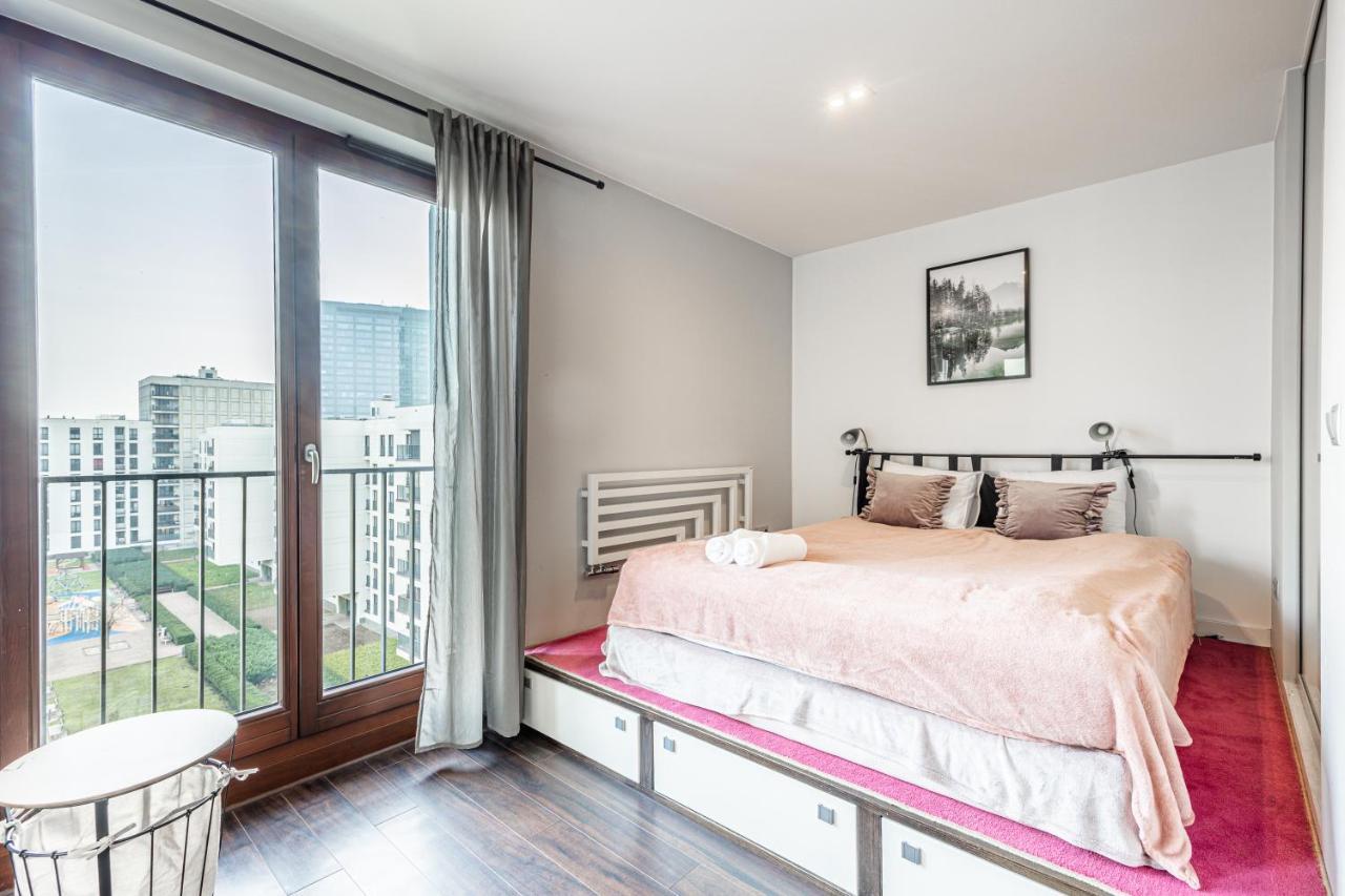 Spacious Studio Ac View Pokorna 2 Parking Warsaw Ngoại thất bức ảnh